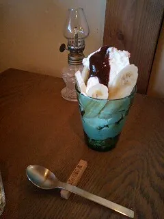 チョコパフェ
