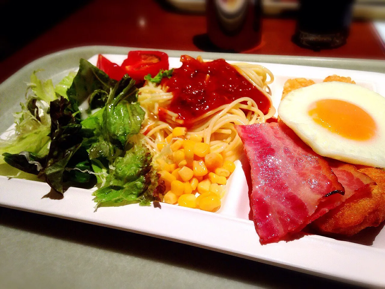 朝食
